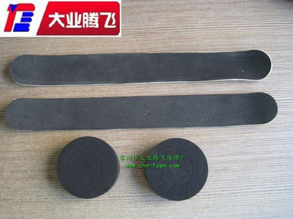 供應 防滑耐磨耐老化 高質(zhì)量海綿   防滑耐磨柔韌海綿