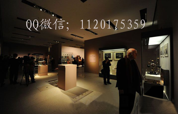 深圳展柜工廠 加工制作冷軋鋼板-鋁板-不銹鋼等金屬博物館展柜-*會(huì)所藏品展示柜