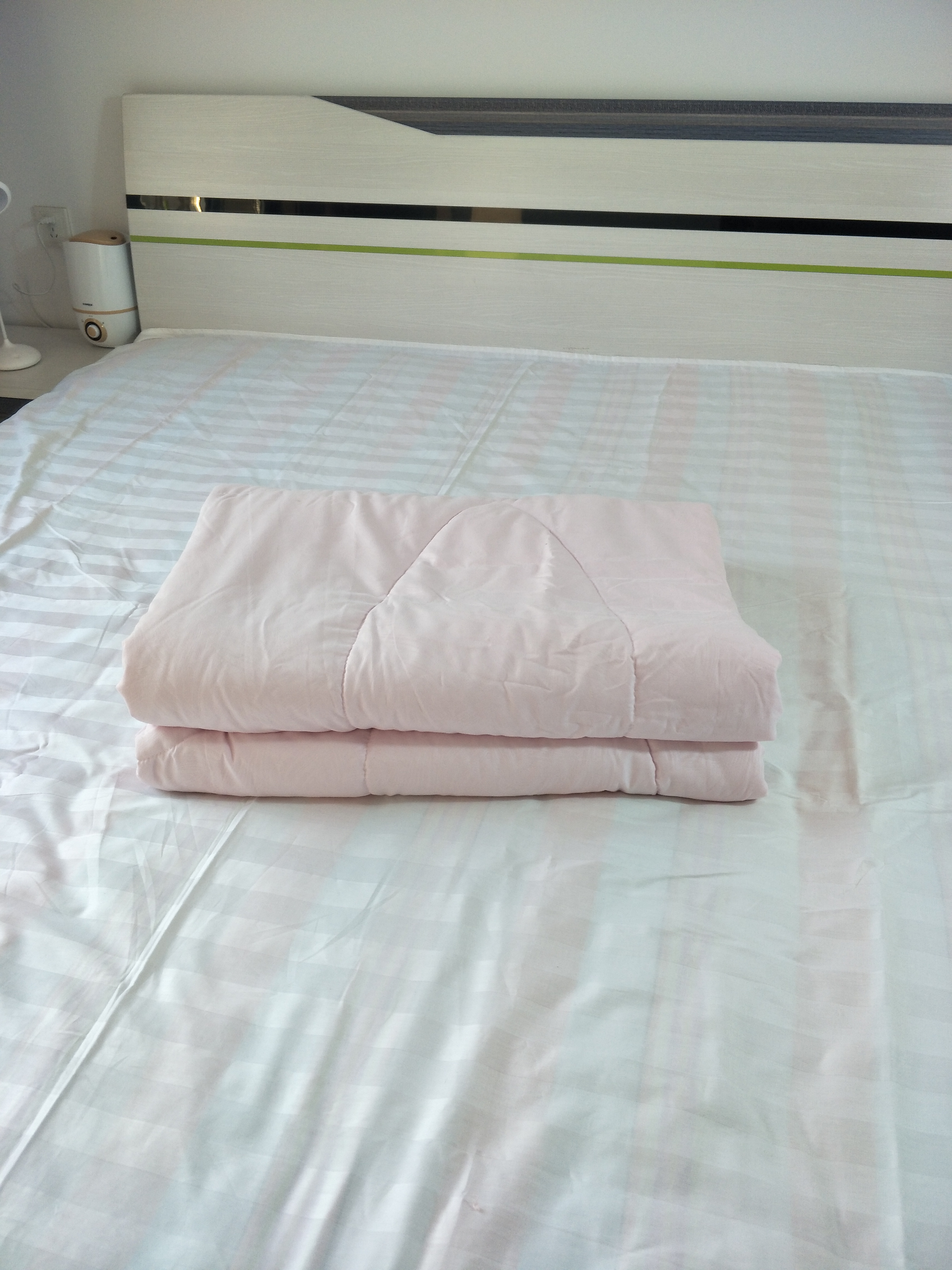 邢臺(tái)棉花被  全國(guó)廠家直銷(xiāo)邢臺(tái)棉花被