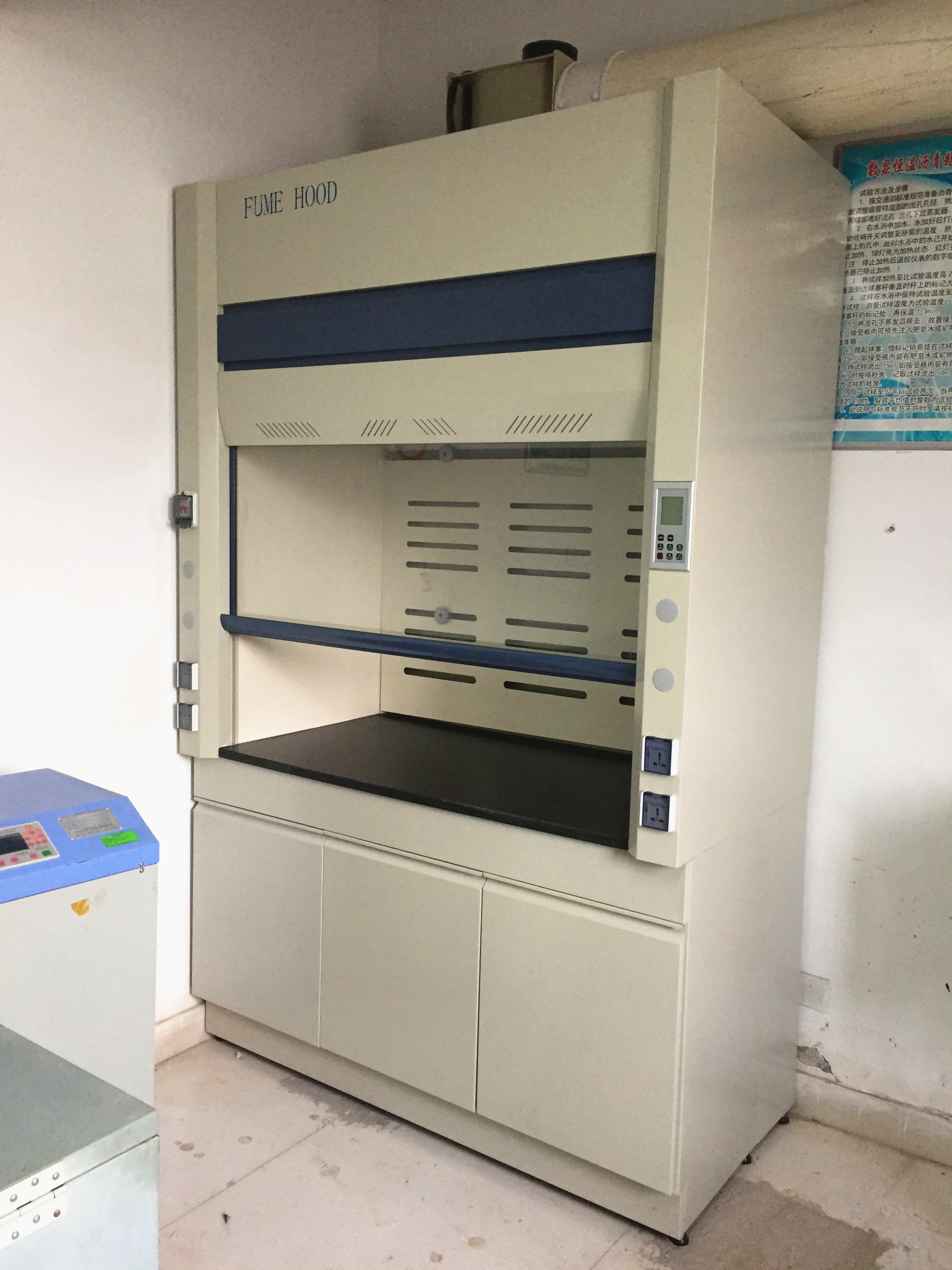 西安全鋼通風(fēng)柜的廠家推薦各大高校