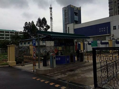 廣東崗亭雨蓬 深圳伸縮式遮陽蓬報價 江門停車棚廠家
