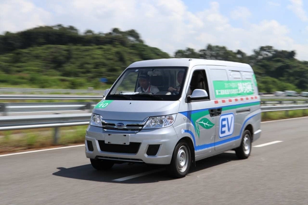 深圳新能源純電動面包車深圳牌貨車  開瑞優(yōu)優(yōu)4