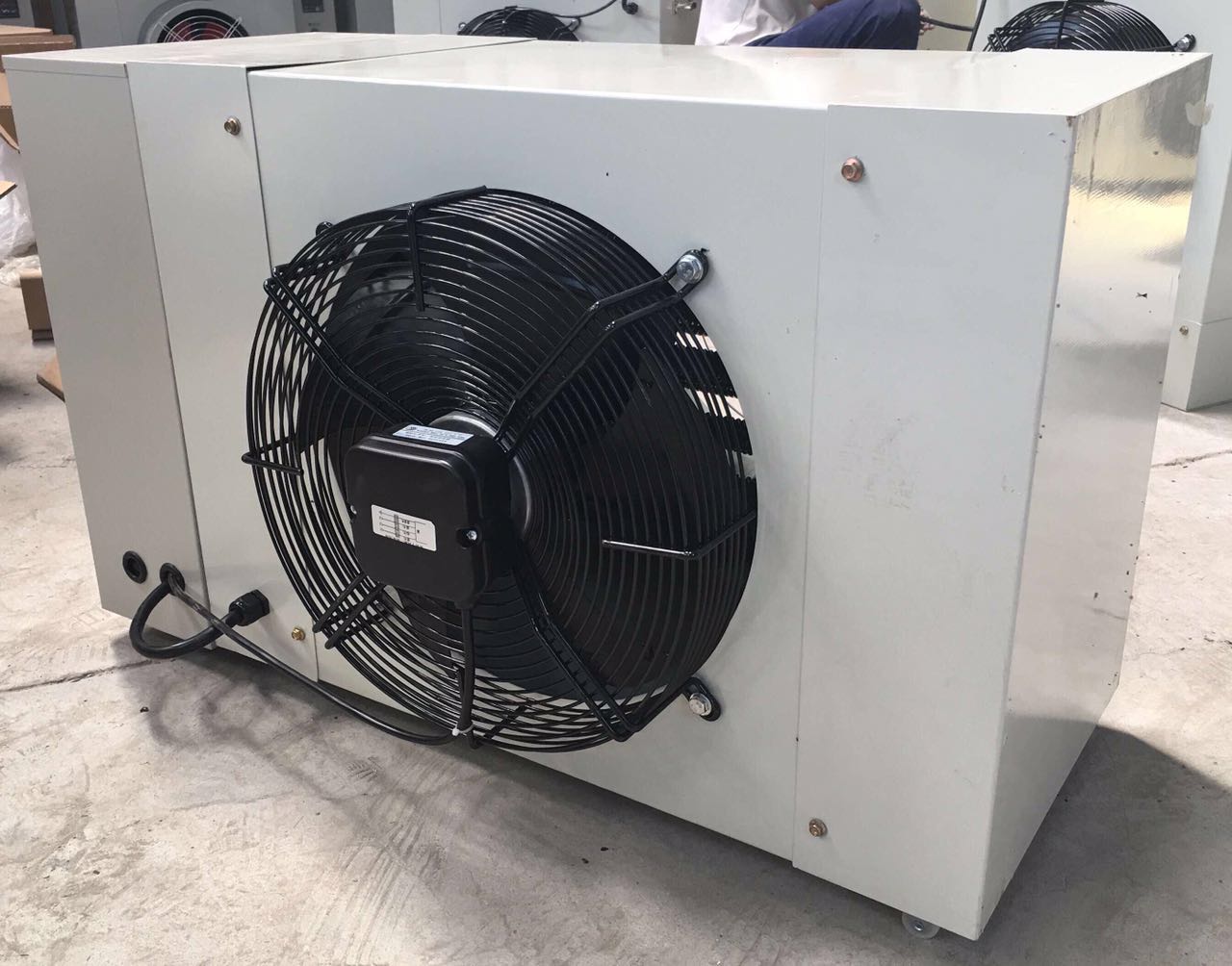 大棚熱風(fēng)機(jī) 電熱風(fēng)機(jī) 溫室熱風(fēng)機(jī) 溫室棚熱風(fēng)機(jī) 溫室加熱電熱風(fēng)機(jī)