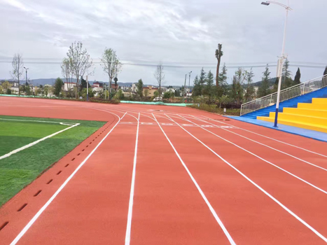 云南混合型塑膠跑道、云南混合型塑膠跑道施工工藝、云南混合型塑膠跑道施工隊、云南混合型塑膠跑道批發(fā)