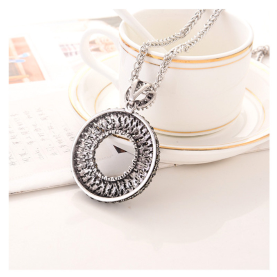 復(fù)古大圓圈項(xiàng)鏈廠家， 歐美復(fù)古大圓圈項(xiàng)鏈，復(fù)古大圓圈項(xiàng)鏈直銷復(fù)古大圓圈項(xiàng)鏈供應(yīng)商，復(fù)古大圓圈項(xiàng)鏈款型，復(fù)古大圓圈項(xiàng)鏈價(jià)格