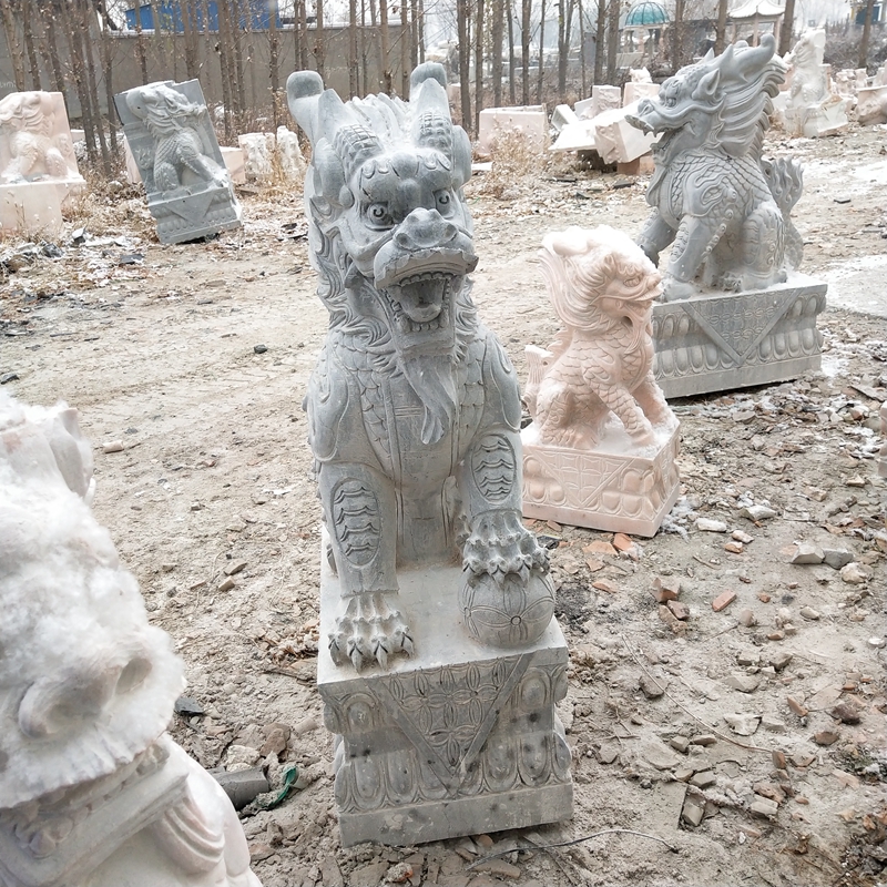 供應(yīng)麒麟雕刻 青石石雕麒麟 庭院晚霞紅鎮(zhèn)宅麒麟雕塑擺件