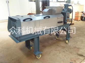 藍(lán)莓榨汁機(jī)桑葚石榴螺旋壓榨機(jī)