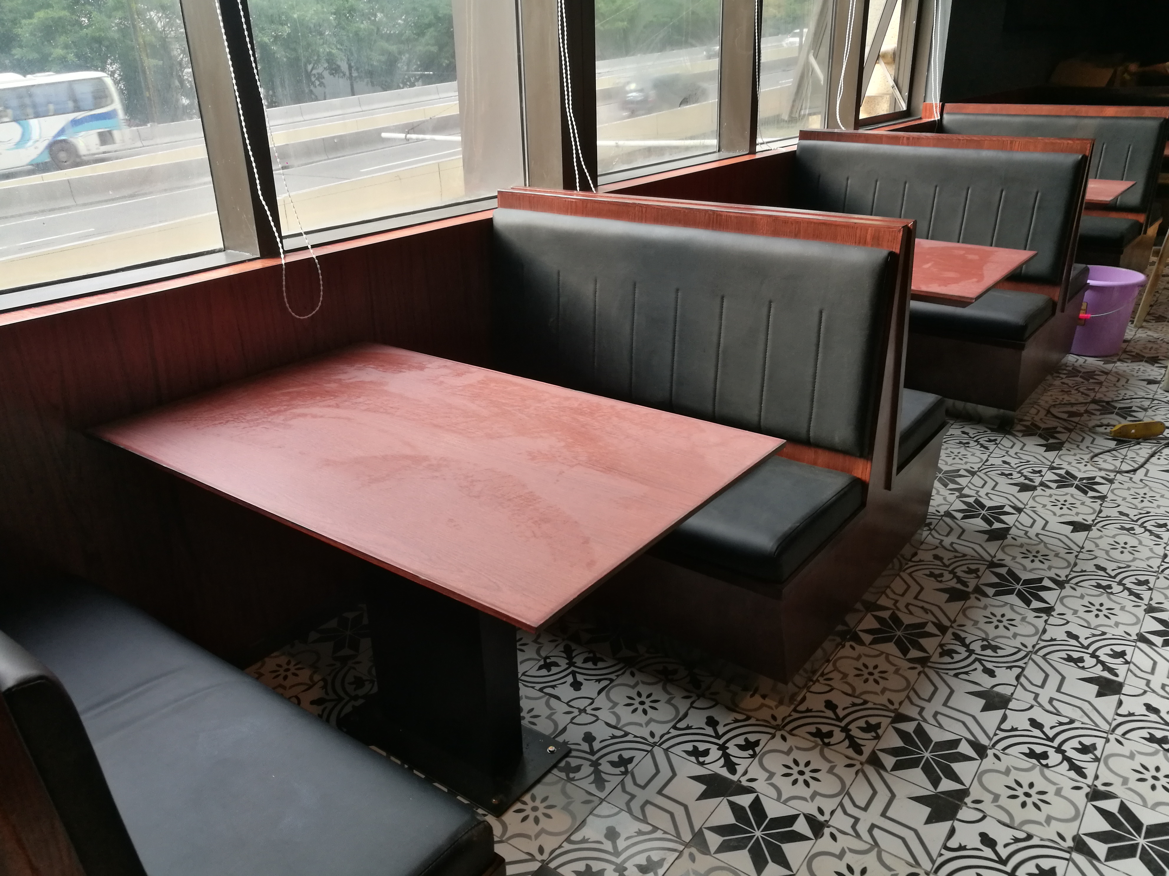 廠家供應(yīng)咖啡廳卡座沙發(fā)中*酒吧奶茶店甜品店西餐廳餐桌椅組合 咖啡廳中西餐廳卡座 咖啡廳中西餐廳奶茶甜品店卡座沙發(fā)