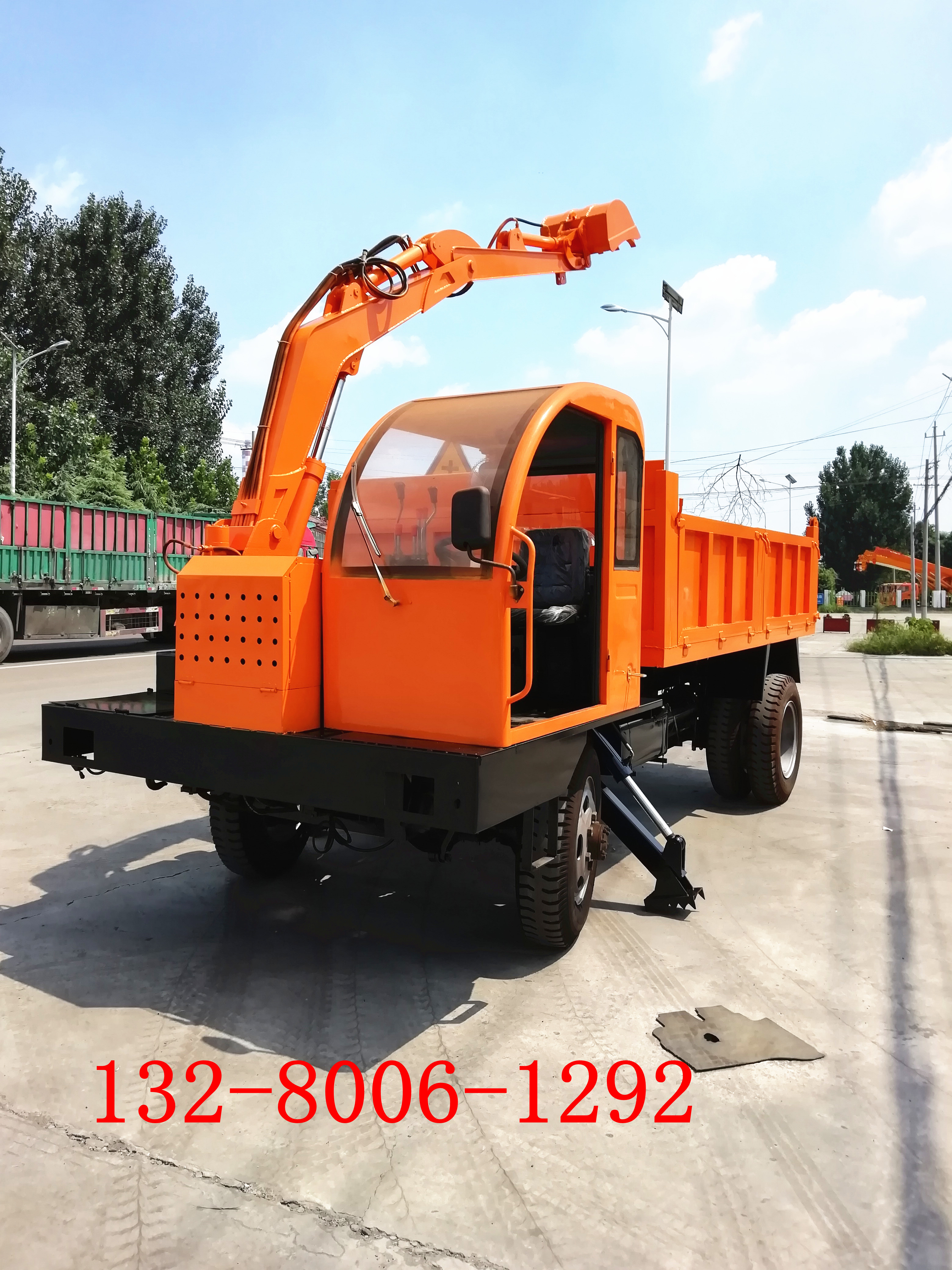湖北四不像隨車(chē)挖廠(chǎng)家 小中型農(nóng)用隨車(chē)挖價(jià)格 輪胎隨車(chē)挖