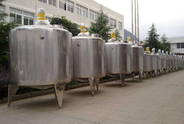 供應(yīng)二手發(fā)酵罐 出售二手80立方不銹鋼發(fā)酵罐 二手發(fā)酵罐廠(chǎng)家 二手發(fā)酵罐批發(fā)價(jià)