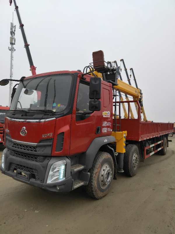 隨州隨吊車廠家 咸寧隨吊車生產(chǎn)商 荊州隨吊車廠家電話