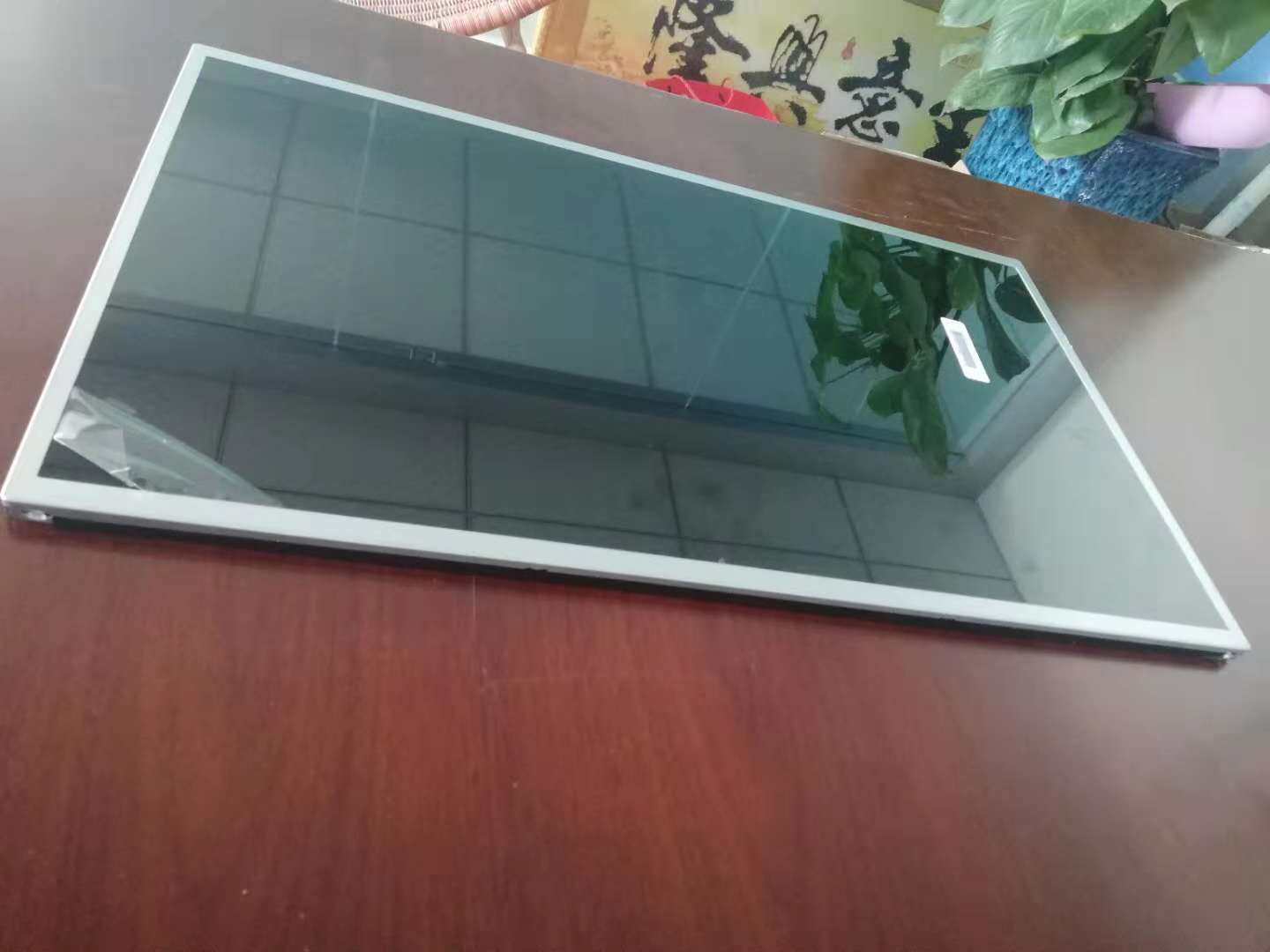 供應(yīng)23.6寸液晶屏