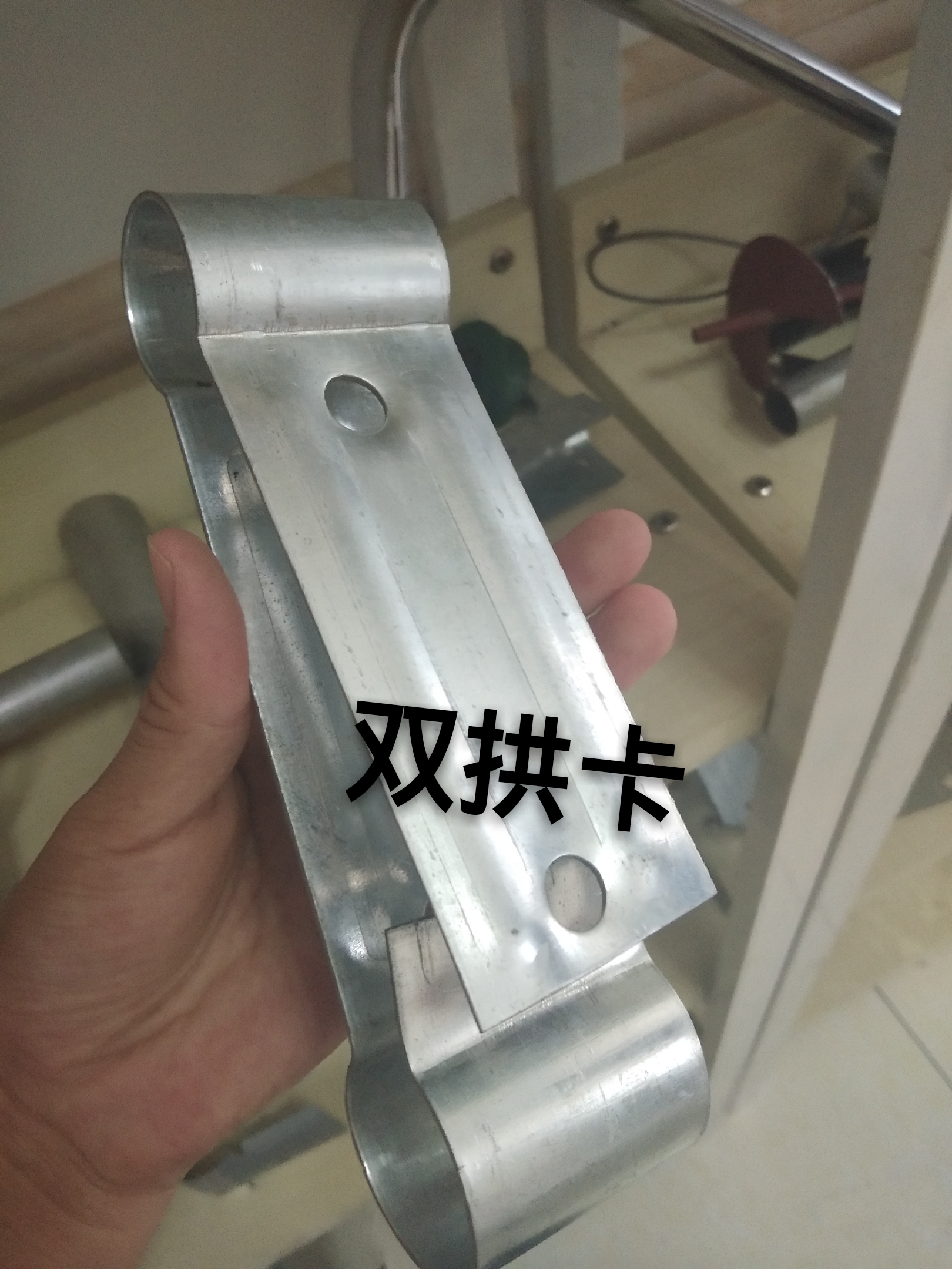廠家直銷優(yōu)質(zhì)大棚配件 大棚雙拱卡1寸對1寸1寸對6分 6分對6分