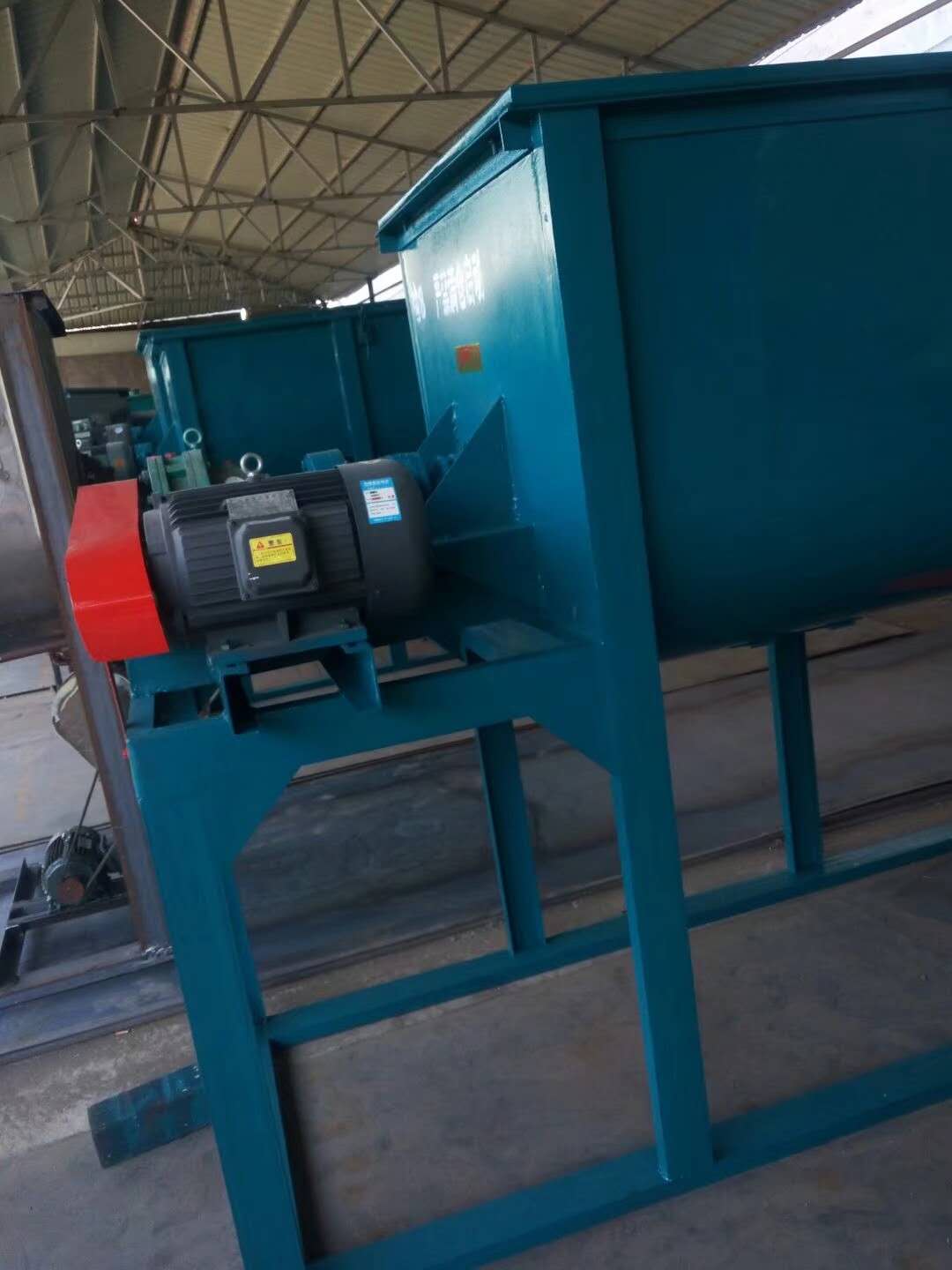 膩?zhàn)臃刍旌显O(shè)備 干粉攪拌機(jī) 干粉生產(chǎn)線 膩?zhàn)臃蹟嚢铏C(jī) 真石漆攪拌機(jī)