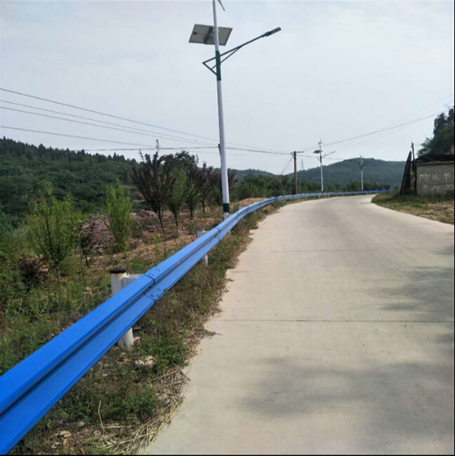 四川鄉(xiāng)村公路護(hù)欄高速防撞護(hù)欄波形梁鋼護(hù)欄板