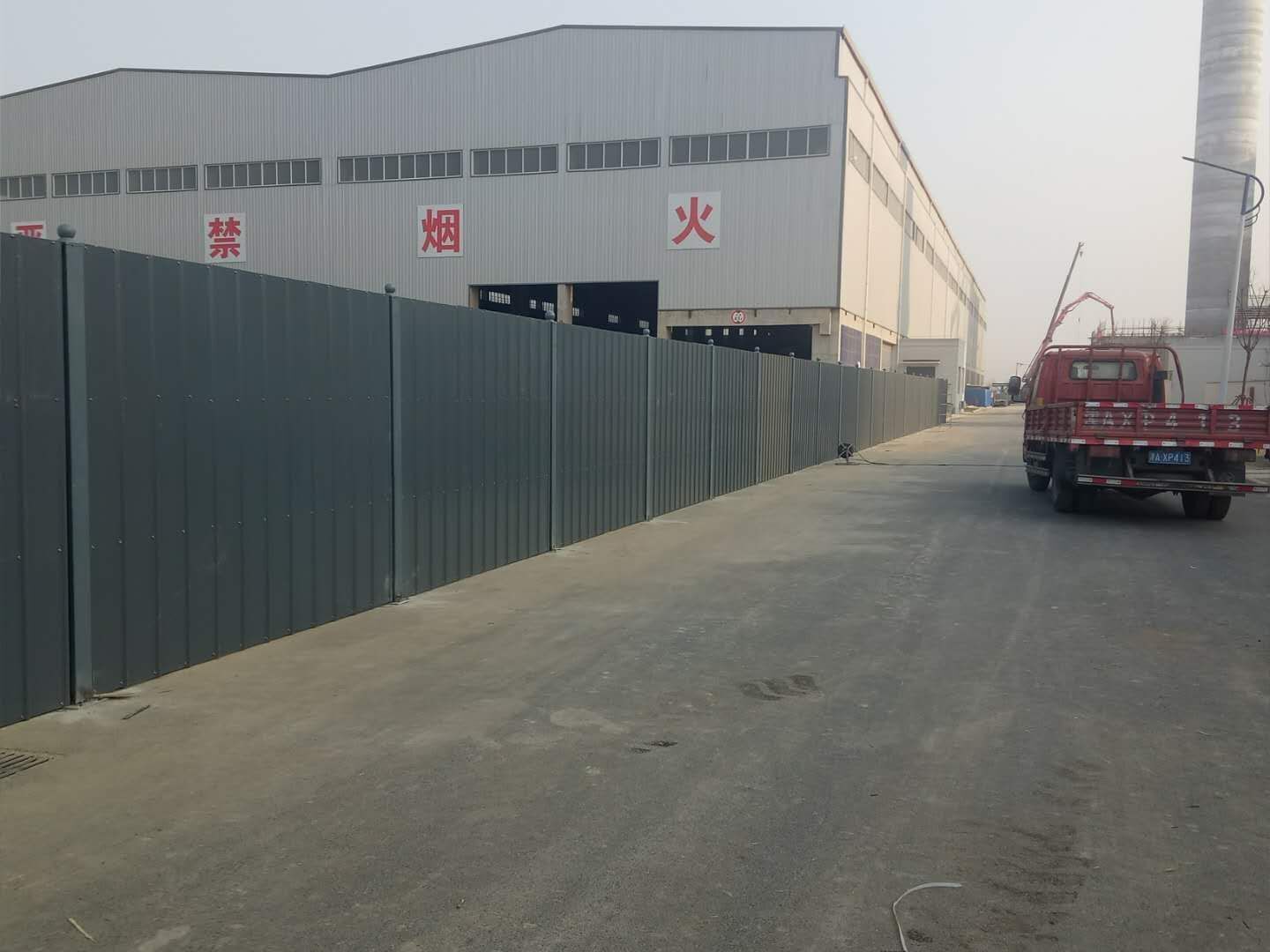 天津河西區(qū)好的鐵皮彩鋼圍擋板訂制-售后完善 河西區(qū)圍擋板租賃