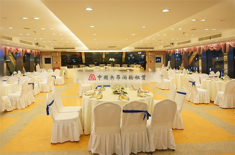 上海租游輪 浦江游船租賃 金燦燦號游輪出租 游輪婚禮婚宴