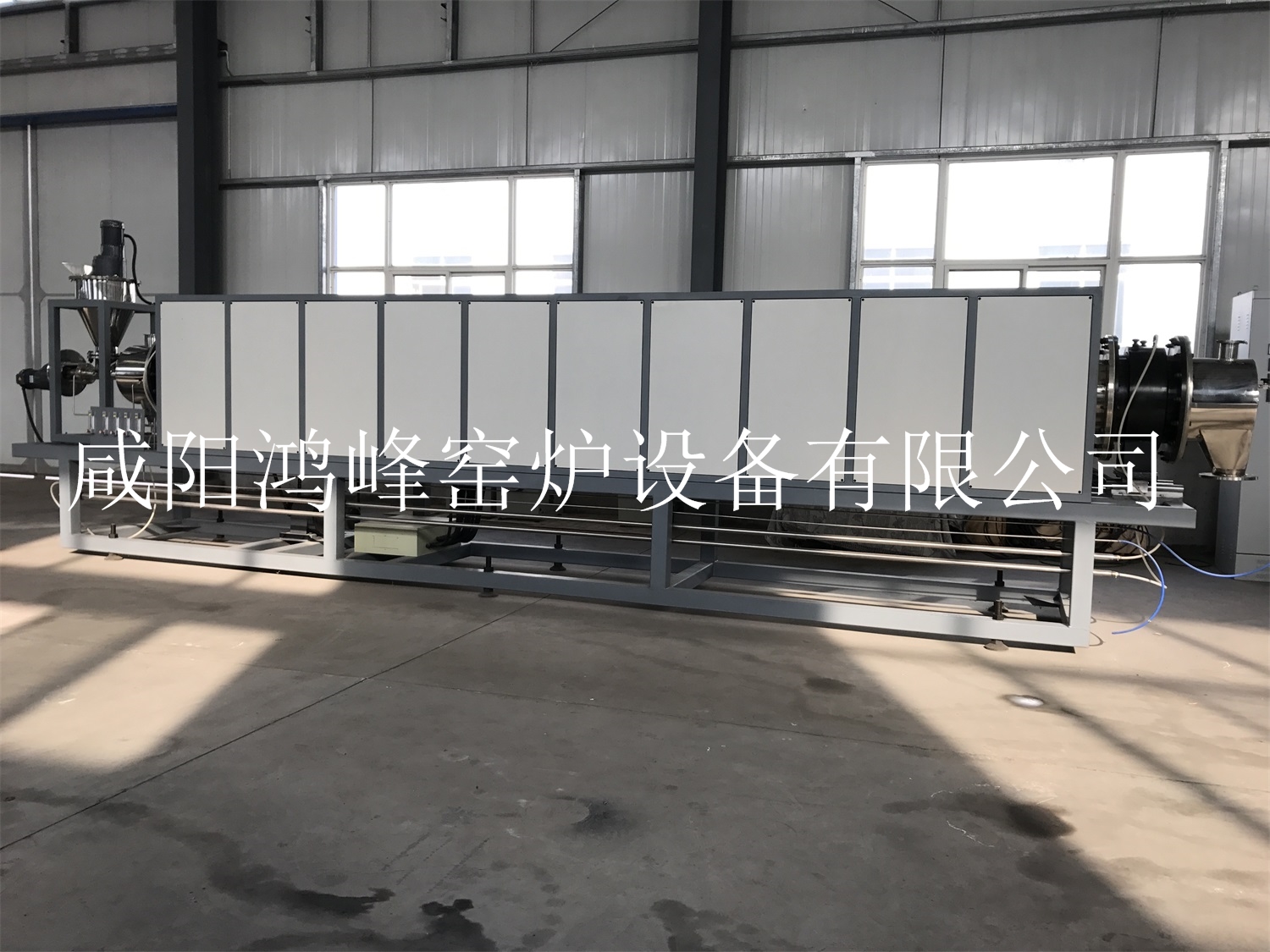 石墨烯膨化炭化爐氧化還原法制備石墨烯*