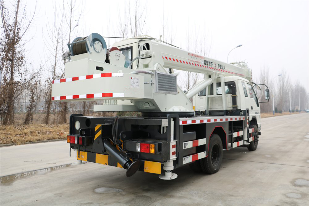 福田12噸汽車吊 福田汽車吊廠家 汽車吊廠家