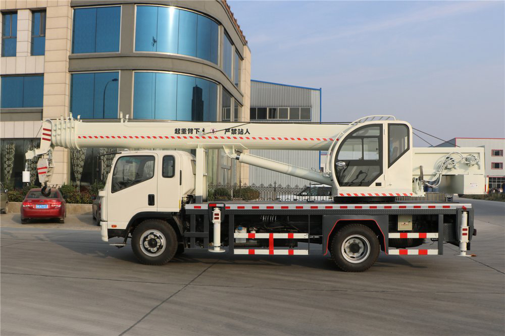 凱馬16噸汽車吊凱馬16噸汽車吊批發(fā)凱馬16噸汽車吊零售凱馬10噸汽車吊