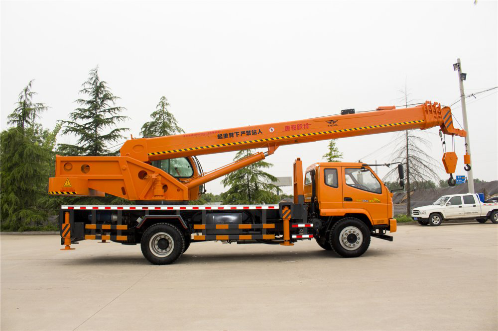 唐駿16噸汽車吊唐駿16噸汽車吊價格唐駿16噸汽車吊廠家唐駿16噸汽車吊零售