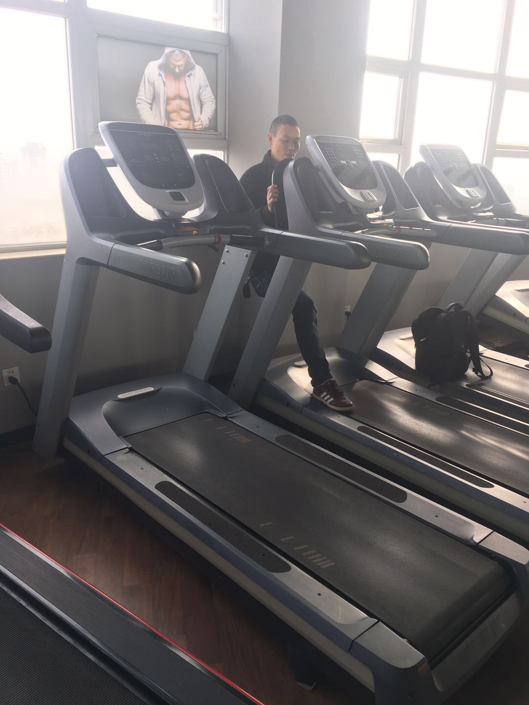 武漢健身房必確跑機售后維修保養(yǎng) 健身房力鍵跑步機維修保養(yǎng) 必確商用跑步機 力鍵商用跑步機