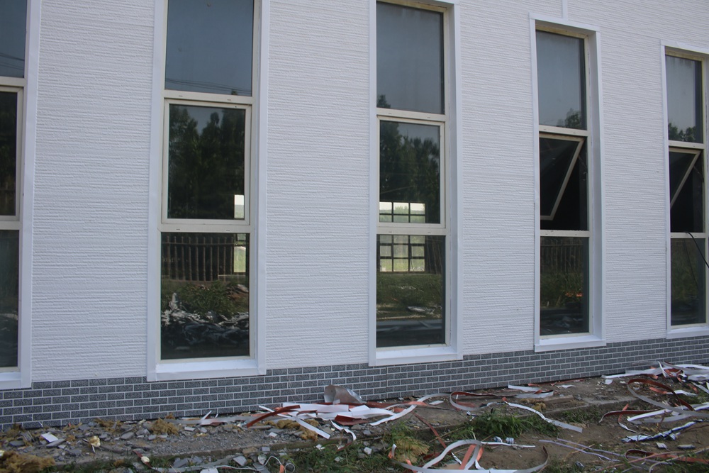 建筑樓房外墻 金屬面裝飾板 金屬面復(fù)合板 保溫裝飾一體板