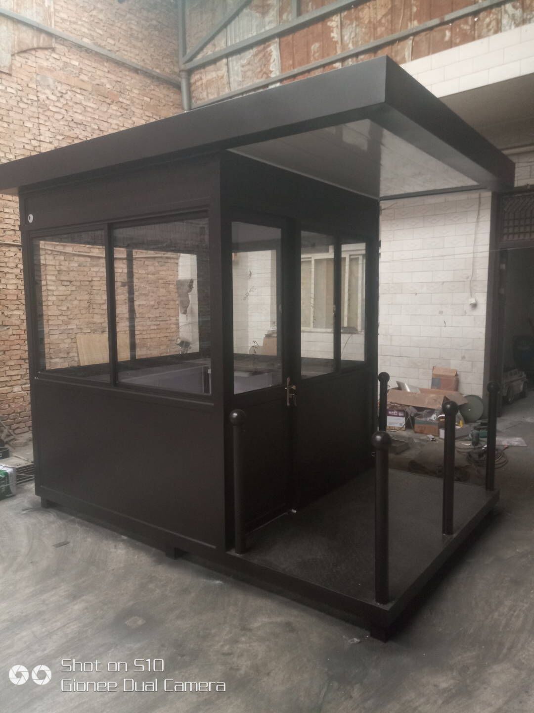 西安崗?fù)S家 西安崗?fù)づl(fā)廠家西安藝術(shù)崗?fù)の靼膊讳P鋼崗?fù)の靼矋復(fù)?  title=