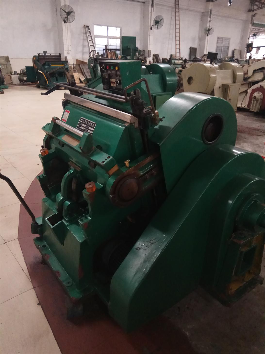 二手750啤機(jī)，750壓痕機(jī)