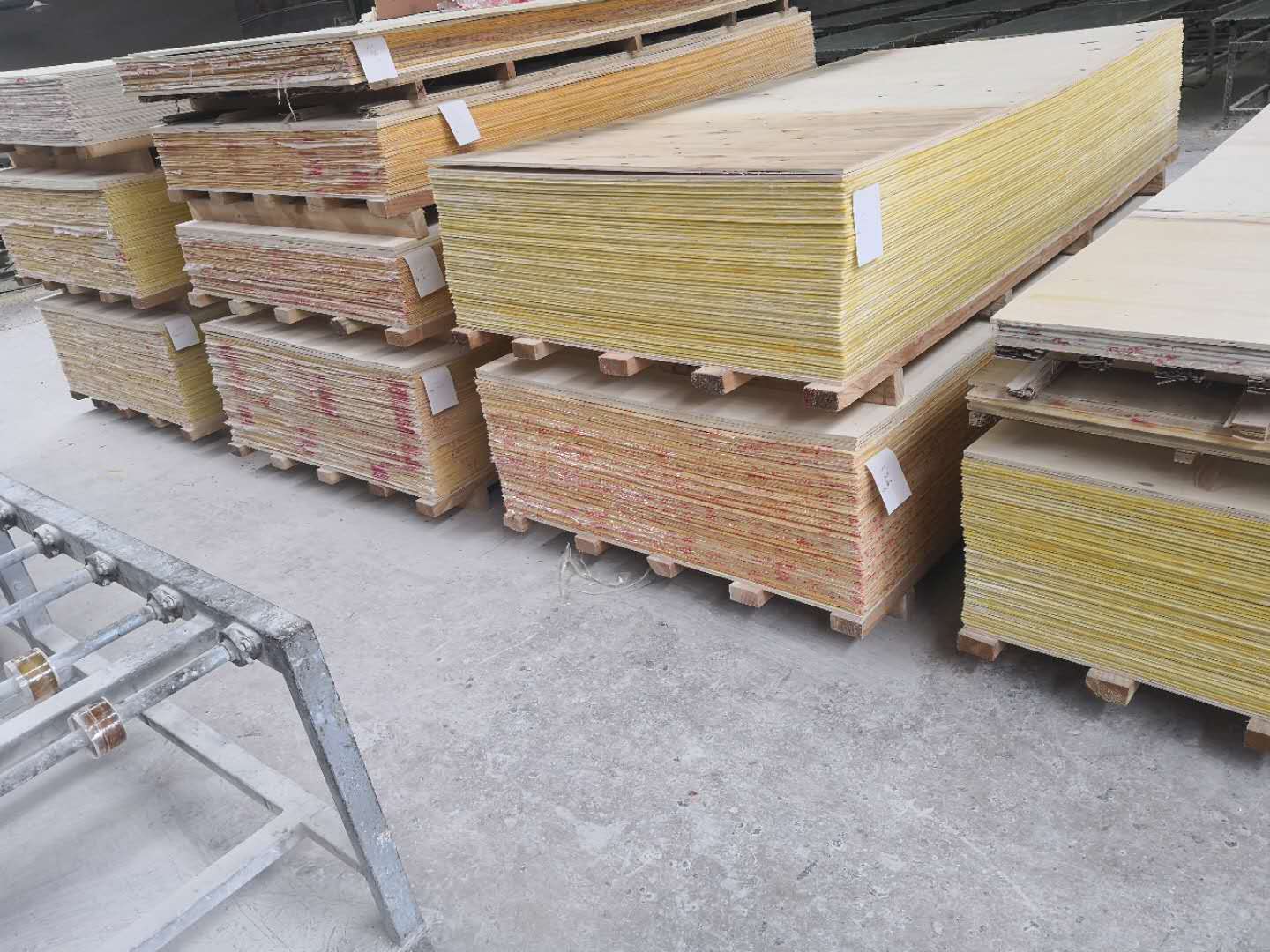 KTV裝飾酒店背景雅透光石山東歐尚牌米黃色透光石廠家