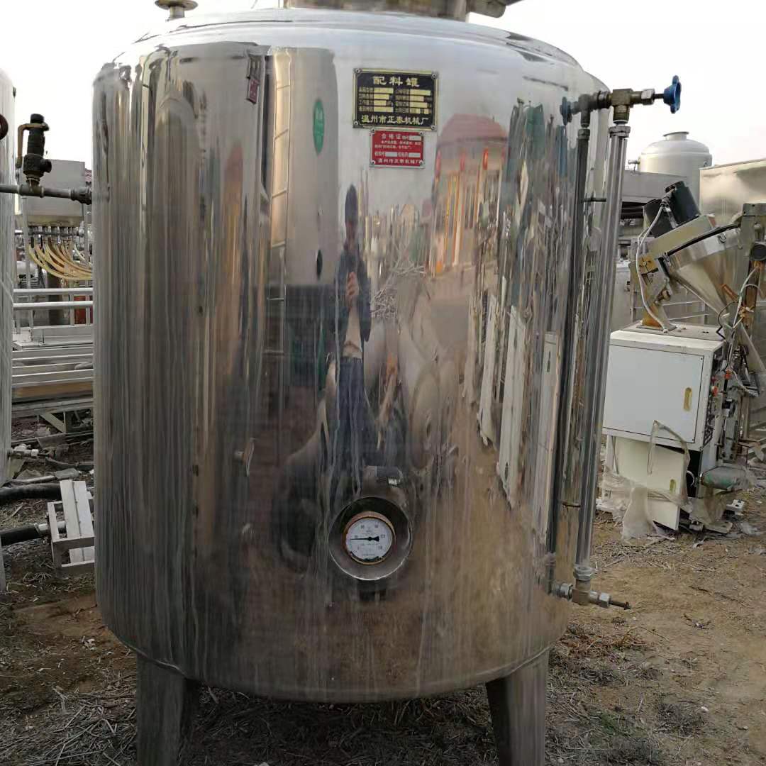 二手不銹鋼存儲攪拌罐 二手電加熱攪拌罐 二手發(fā)酵罐 二手保溫罐 二手剪切罐