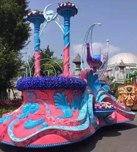 城市巡游城市靚麗風(fēng)景線巡游花車出租