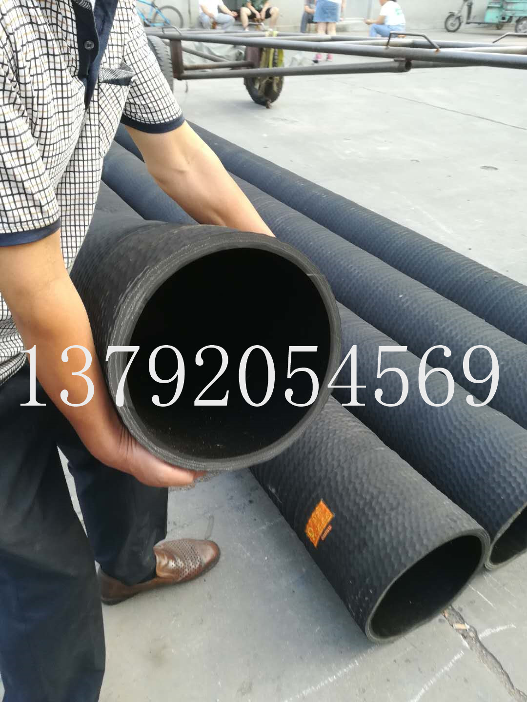 大口徑鋼絲骨架膠管 鋼絲輸水輸油輸泥漿法蘭橡膠管壽命長(zhǎng)高耐磨 大口徑鋼絲膠管