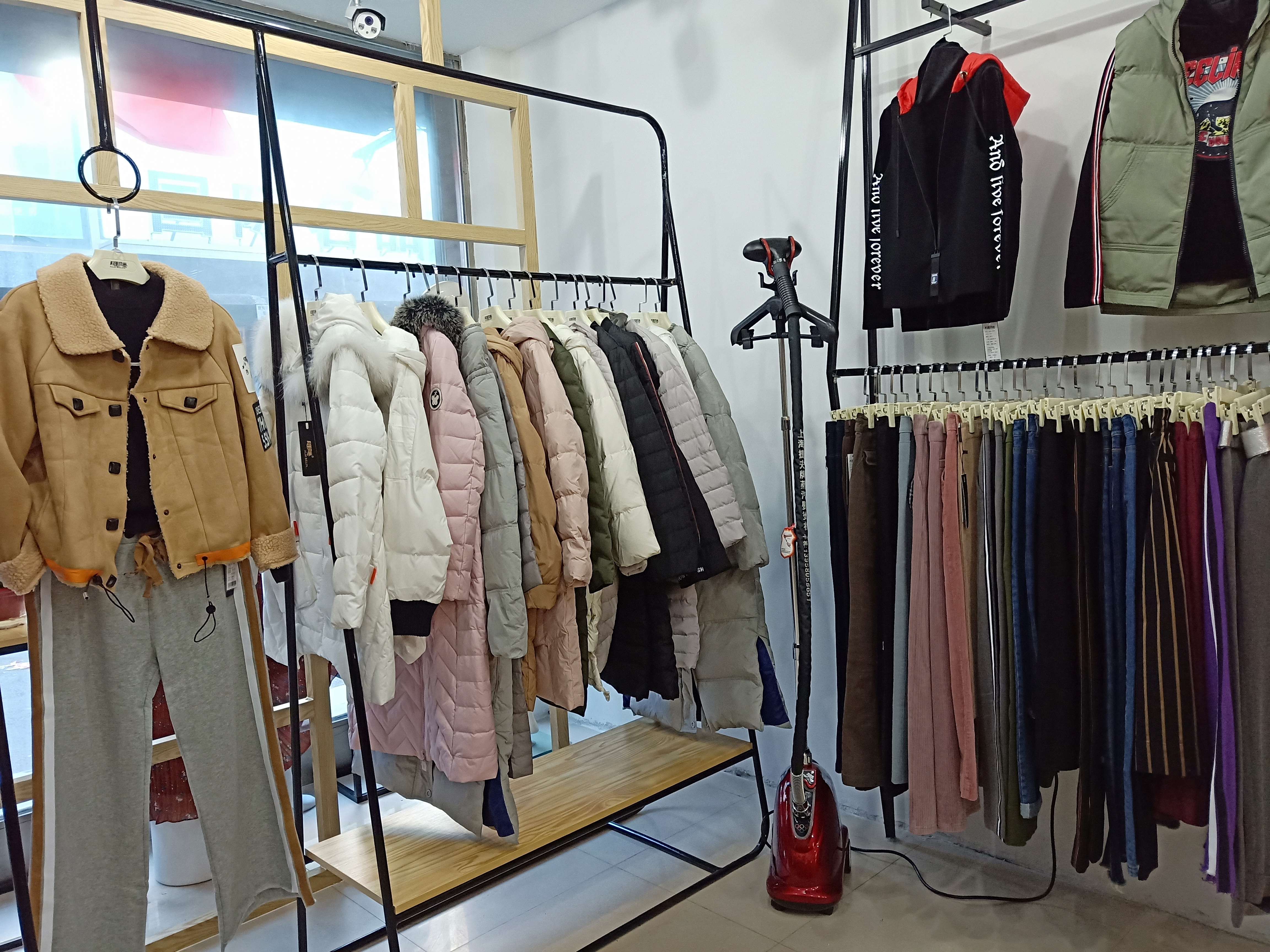 品牌女裝折扣店尾貨阿萊貝琳品牌折扣女裝加盟 品牌女裝店
