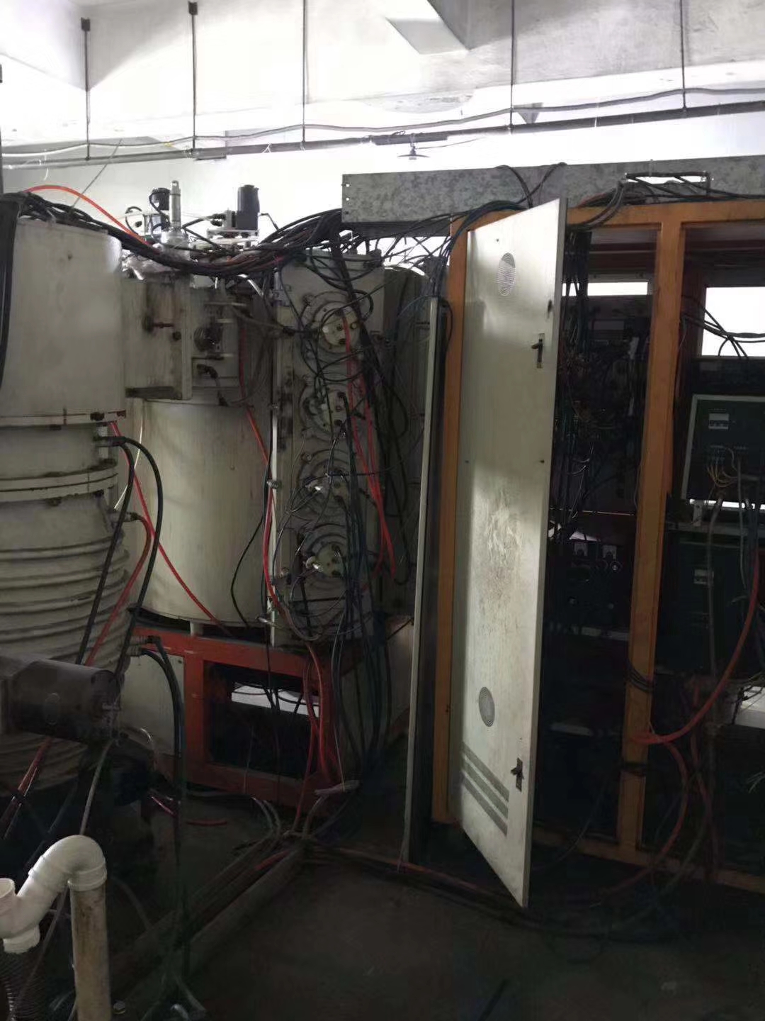 東莞臺(tái)灣成臻真空鍍膜機(jī)*出售廣東二手成臻鍍膜機(jī)維修 咨詢  品牌