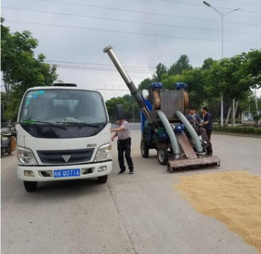 收糧機廠家直銷    廣東收糧機供應(yīng)商  廣西收糧機供應(yīng)商湖北收糧機供應(yīng)商 江西收糧機供應(yīng)商
