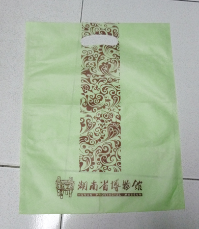 青島供應(yīng)手提無紡布袋生產(chǎn)廠家
