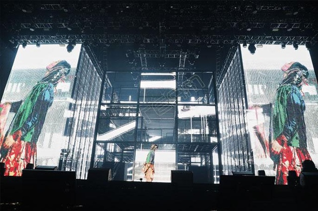 河南科視電子透明led顯示屏產(chǎn)品p3.91