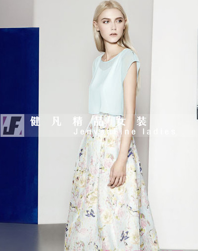 郎岱春夏裝折扣批發(fā) 專柜女裝尾貨一手貨源