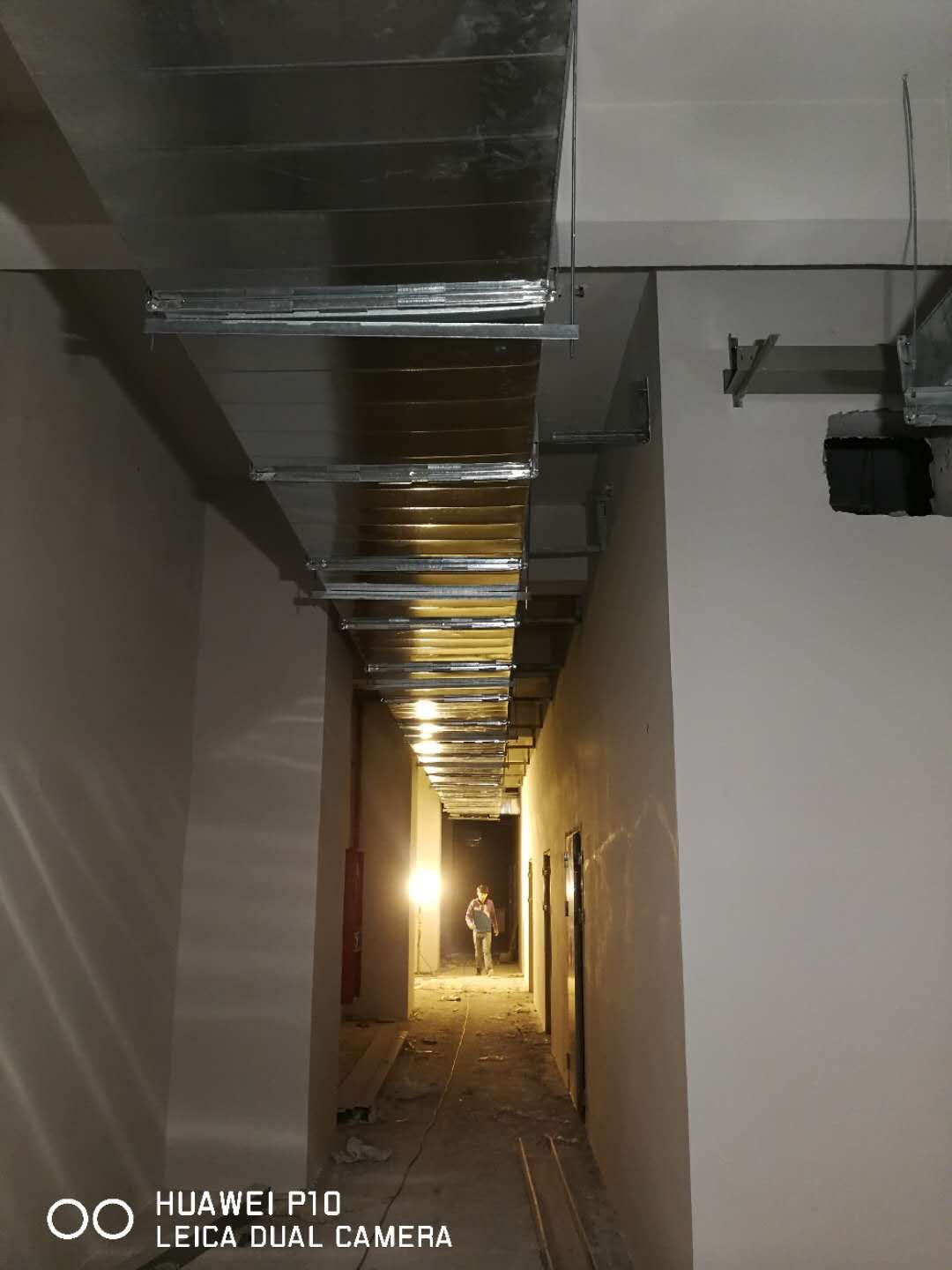 廣州番禺機(jī)制風(fēng)管加工   廣州番禺機(jī)制風(fēng)管廠家