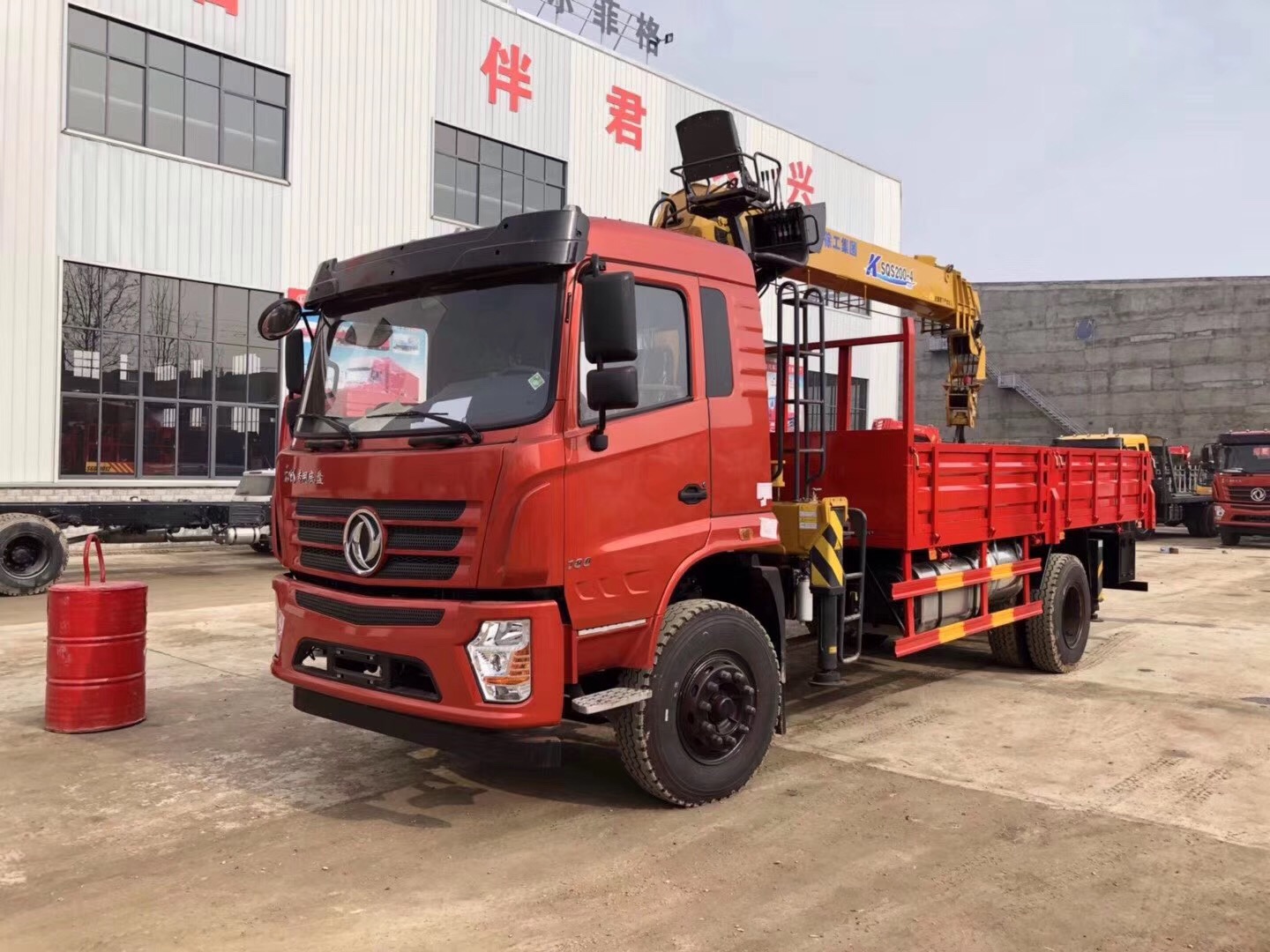 東風(fēng)專底徐工8噸隨車吊，廠家指導(dǎo)