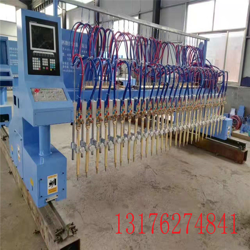 小跑車便攜式數(shù)控等離子火焰切割機(jī)