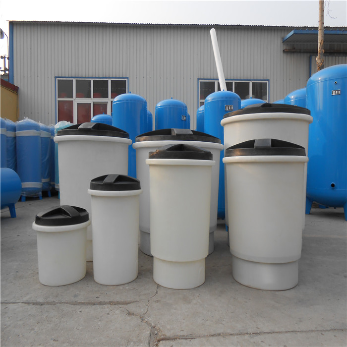 鹽箱PE塑料水箱食品級(jí)軟水機(jī)PE鹽罐樹脂再生鹽箱圓形水再生處理*溶鹽罐
