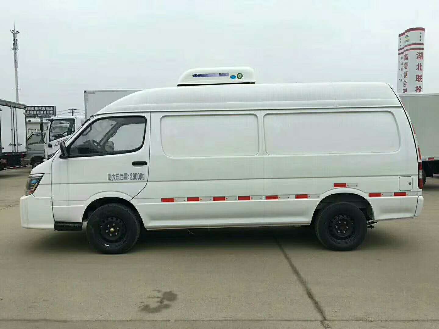 小型金杯冷藏車圖片廠家直銷
