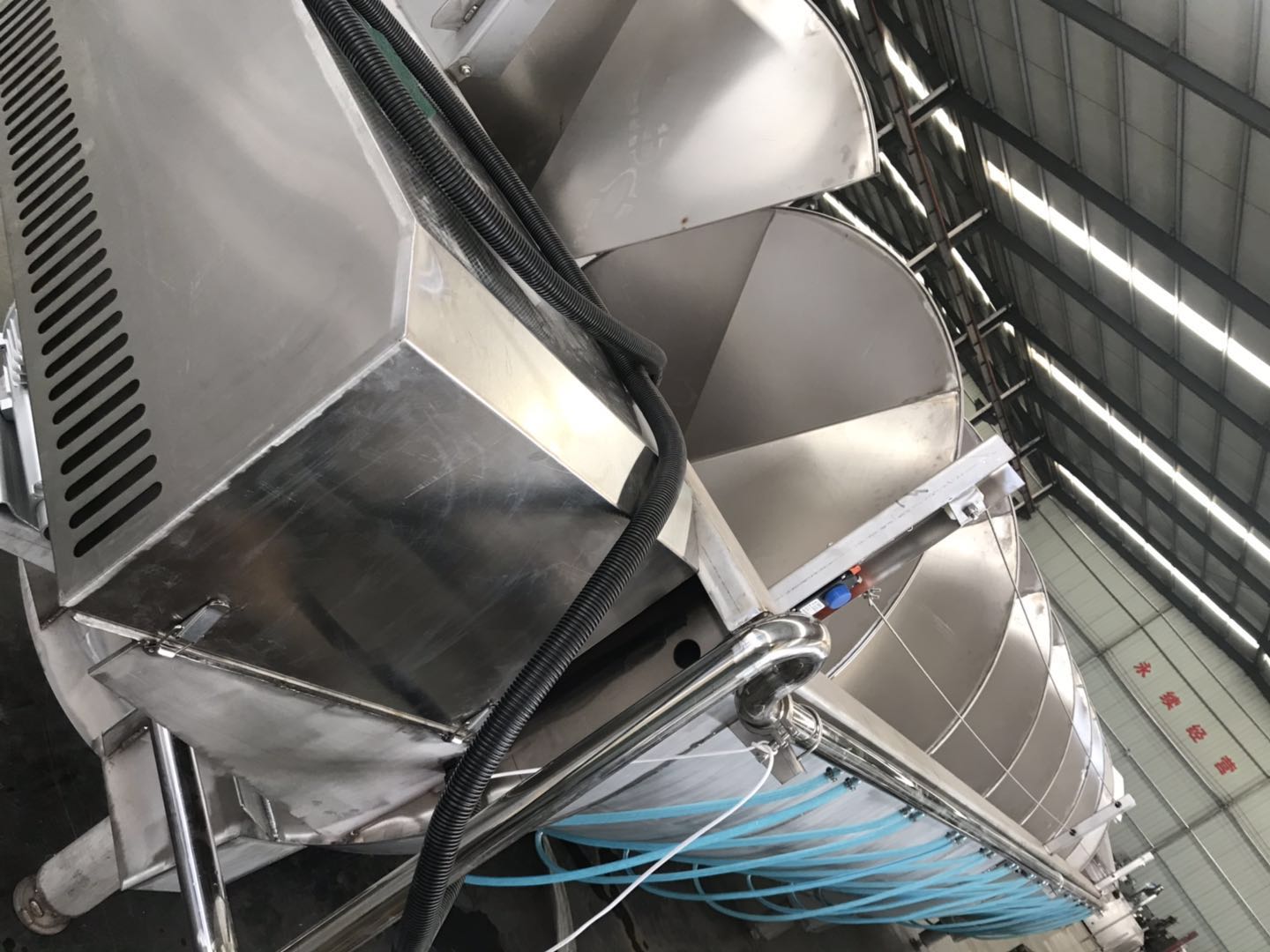 螺旋預(yù)冷機(jī) 不銹鋼螺旋預(yù)冷機(jī) 正豐螺旋預(yù)冷機(jī)