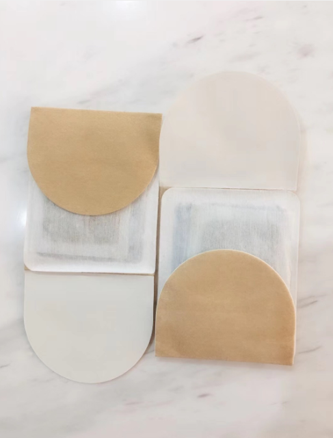 自發(fā)熱艾葉暖貼定制OEM艾葉暖貼廠家加工艾草暖貼，貼牌艾葉貼