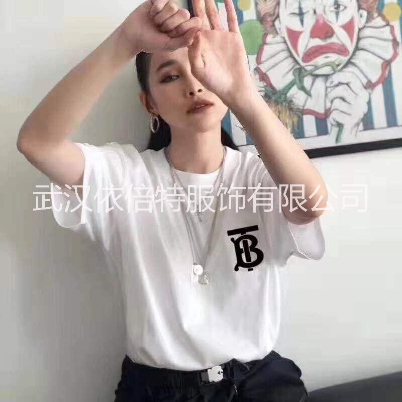 女士T恤廠家_北京女士T恤廠家_女士T恤批發(fā)價格_北京女士T恤大量批發(fā)