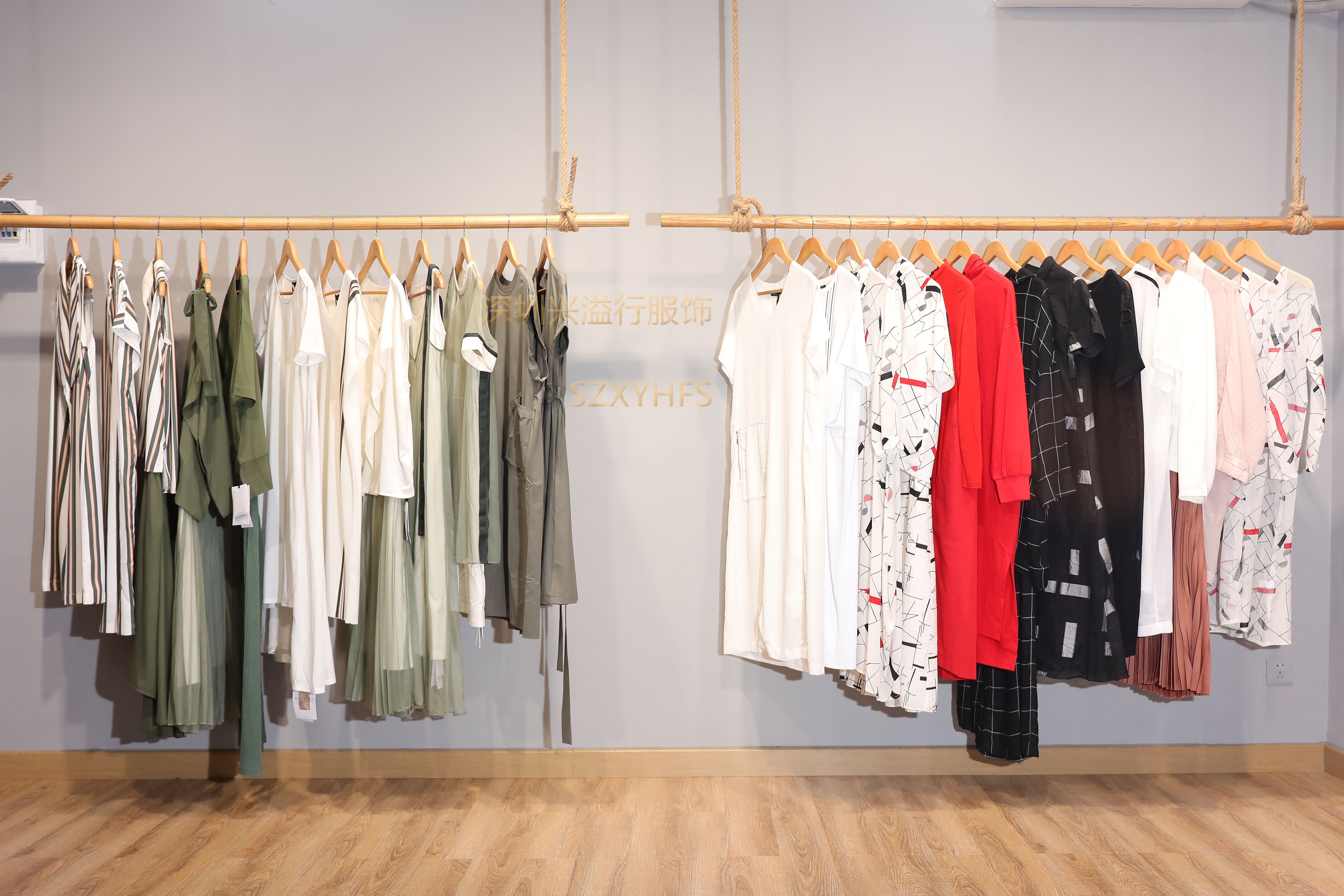 深圳超級(jí)品牌【瑪xx& 洛xx 】18春夏 ,另有音兒瑪絲菲爾馬天奴