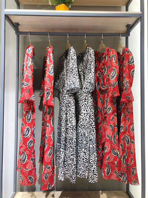 品牌女裝折扣店加盟-寶姿-專柜-哪里有