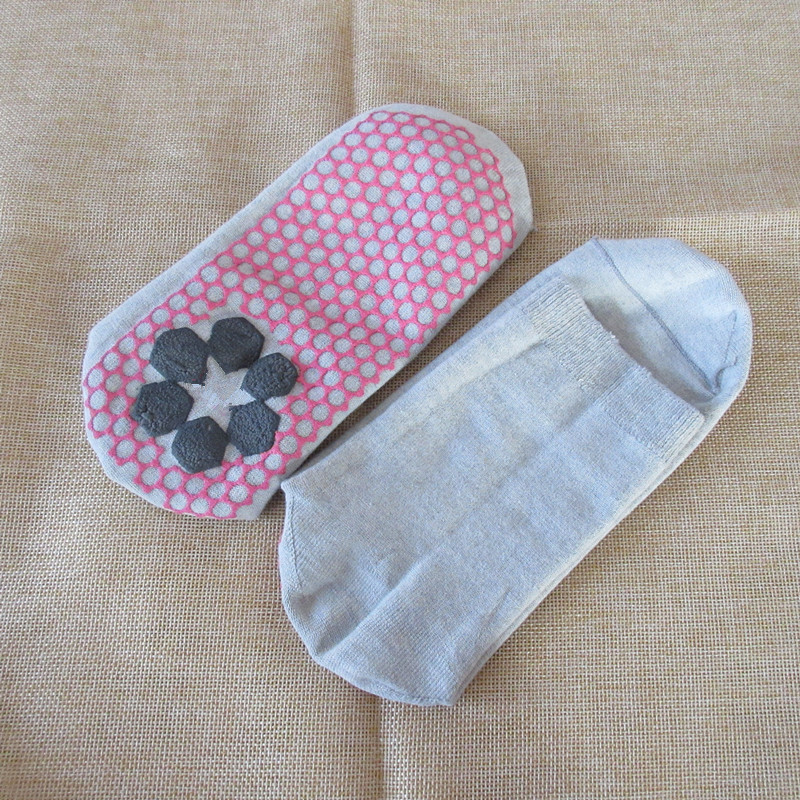 秋冬男女高筒自發(fā)熱襪負(fù)離子純棉涂層導(dǎo)電亮燈襪子廠家現(xiàn)貨